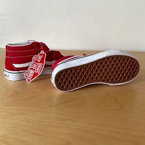 Vans Red Mid Top Sneakers Size 1 Youth NWT KIDS SK8-MID REISSUE V